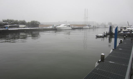 brasserie met panoramisch uitzicht op het water in de Rupelstreek ( D 3693 ) image