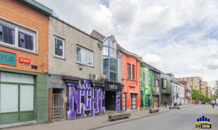 Gekende nachtclub aan de Overpoortstraat over te nemen in Gent image