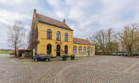 Knappe bistro over te nemen in Mullem, Oudenaarde image