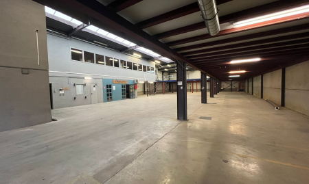 Share Deal: Patrimoniumvennootschap met 2 industriehallen in Lummen image