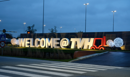 Overname bloeiend handelsfonds - Verkoop en Verhuur inclusief plaatsing van Kerstverlichting voor Industrie en Horeca - Waregem