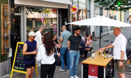  Vegan broodjeszaak met veel potentieel over te nemen op toplocatie vlakbij Berchem Station image