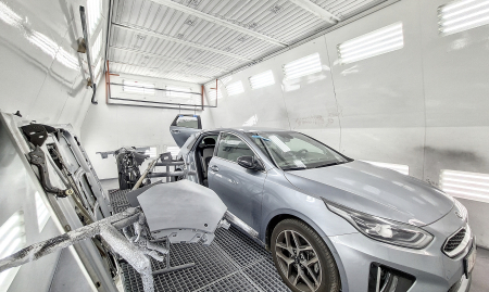 Carrosserie - takeldienst - bedrijfsgebouw (incl. conciërgewoning met wellness) LIMBURG image