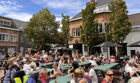 Goed draaiend café (eetcafé) over te nemen Putte-Kapellen aan de Nederlandse grens.  image