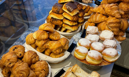 Rendabel handelsfonds over te nemen in Oudergem met 3 kernactiviteiten : Bakkerij, café, broodjeszaak  (BRU 1160) image