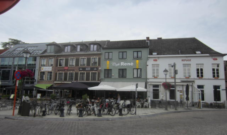 zeer goed draaiende café op TOPLOCATIE te Lier ( 3674 ) image