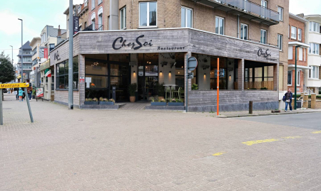 Centraal gelegen restaurant 'Chez Soi' op een toeristische ligging in de Nieuwpoortlaan in De Panne image