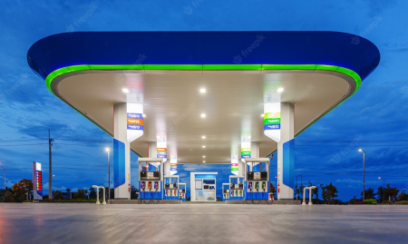 Druk tankstation met interessante verloning over te nemen in Knokke image