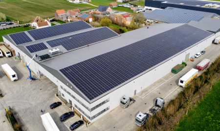 Industriële reiniging van zonnepanelen & andere reinigingswerken image