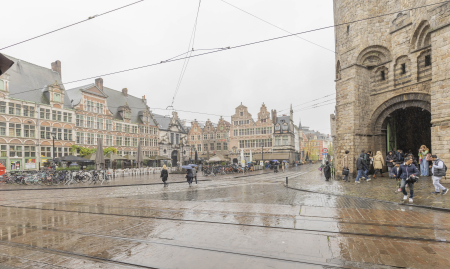 Gekend café op schitterende locatie nabij Gravensteen over te nemen in Gent image