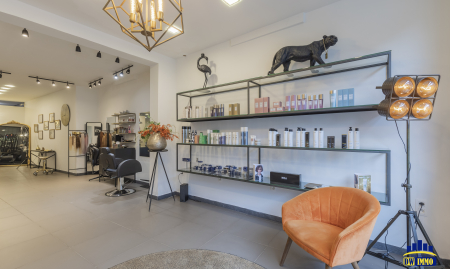 Unieke Overnamekans: All-in-One Kapsalon, Beauty Center & Horecazaak! image