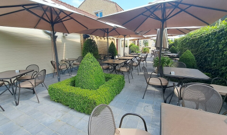 Sint-Andries - Brugge - Overname instapklare Brasserie - Restaurant met Terras, Tuin en Woonst - Ref. 06/10760 image