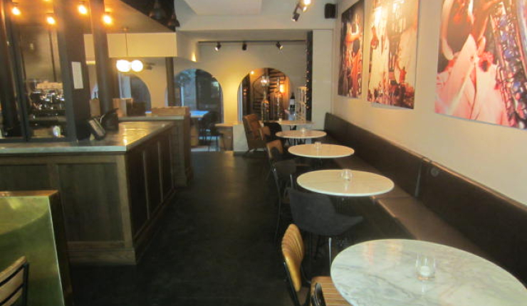 wijnbar / restaurant op het gezellige Antwerpse - Zuid ( D 3663 )