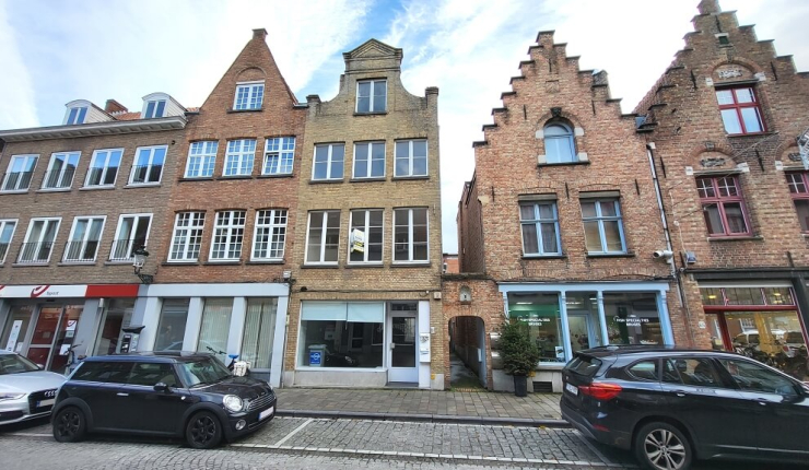 Brugge - TE HUUR - KANTOORRUIMTE + Woonst in de Smedenstraat - Ref. 05/86942 image