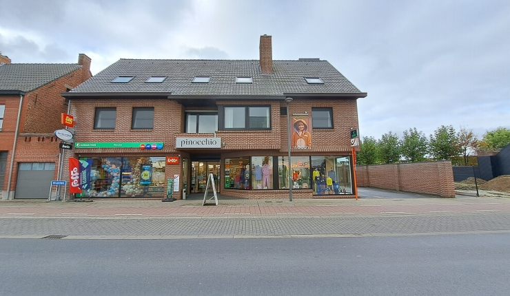 Zwevezele - TE KOOP - Groot handelspand met zeer ruime woonst - Ref. 04/47545 